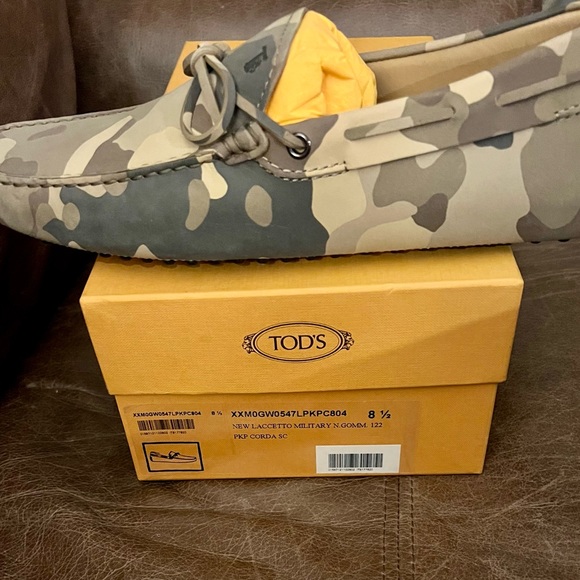 Mens new Tods shoes - Picture 3 of 3